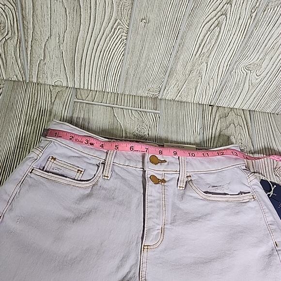 Universal Thread Curvy Vintage Midi White Denim Shorts Raw Hem Womens 0/25 NWT - Picture 5 of 10